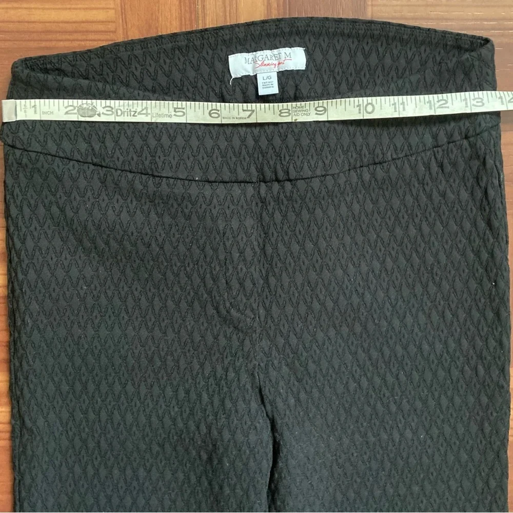 Margaret M Bobbie Capri Straight Leg Jacquard Slimming Pant Women’s Large Black - Picture 5 of 6